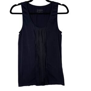 The Limited Large L Black Ruffle Front Seamless Camisole Tank Top Stretch Scoop